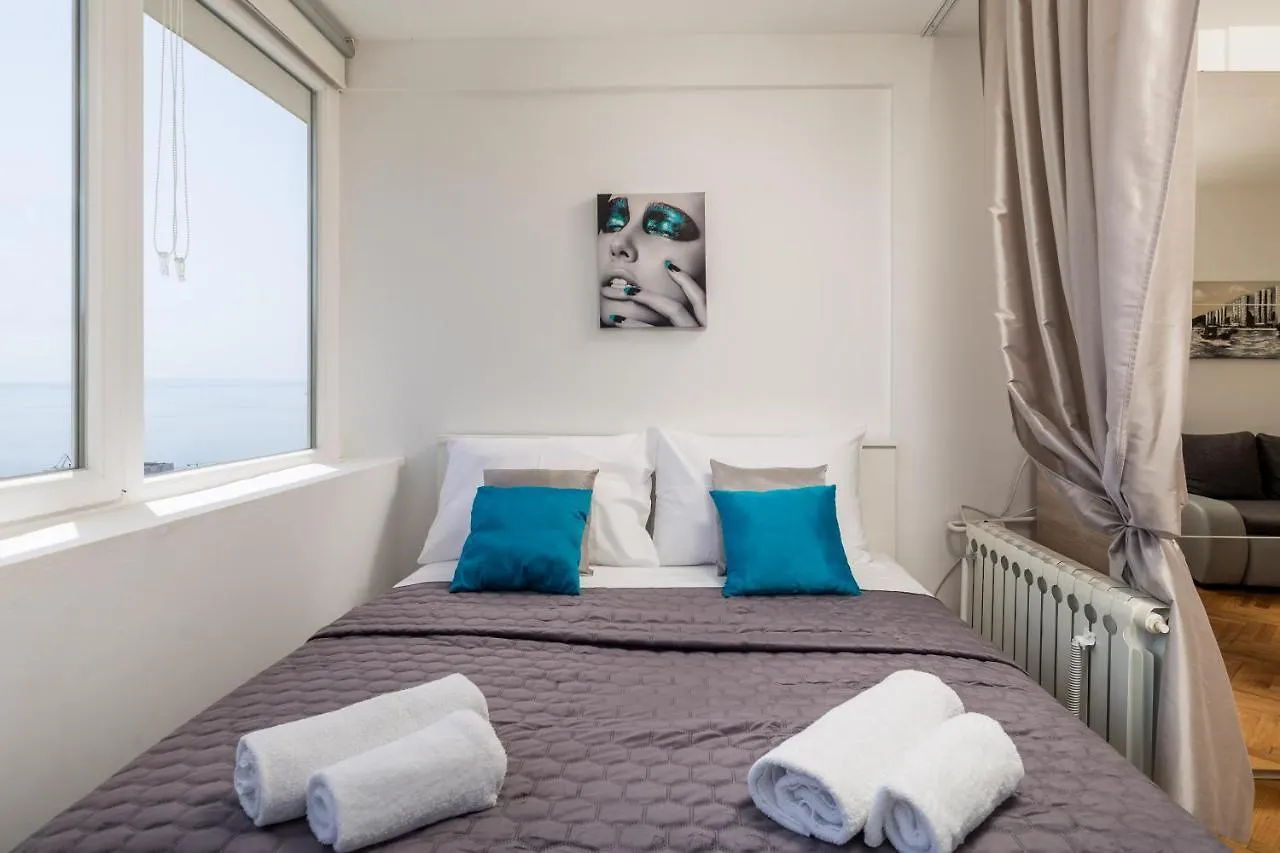 Vertigo Rijeka Apartment